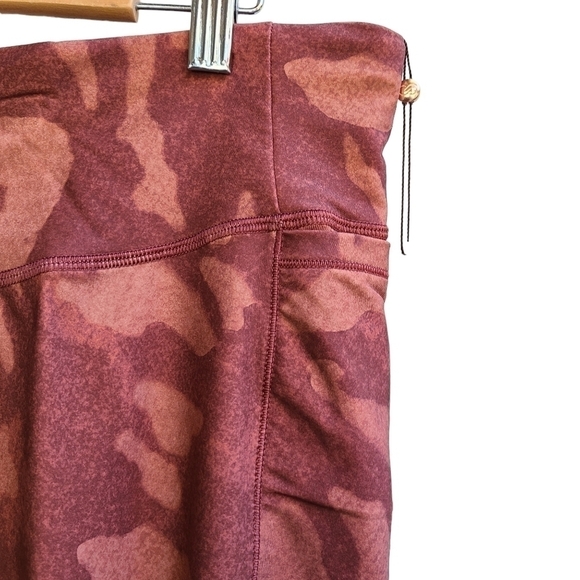 Calia Energize 7/8 Leggings in Soft Camo Terra Cotta, Size XS - Picture 7 of 11
